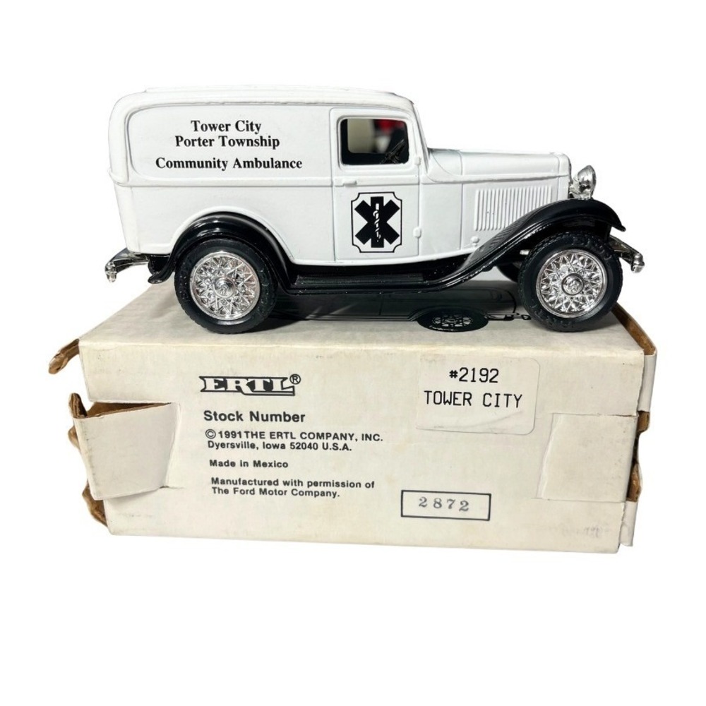 ERTL 1932 Ford Panel Delivery Bank 1/25 Tower City Ambulance Limited 1 of 500